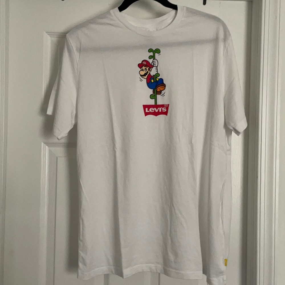 Levis x super mario